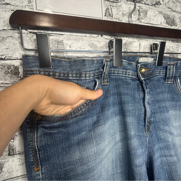 EUC Tommy Hilfiger Womens Blue Denim Jean Shorts - Picture 2 of 16